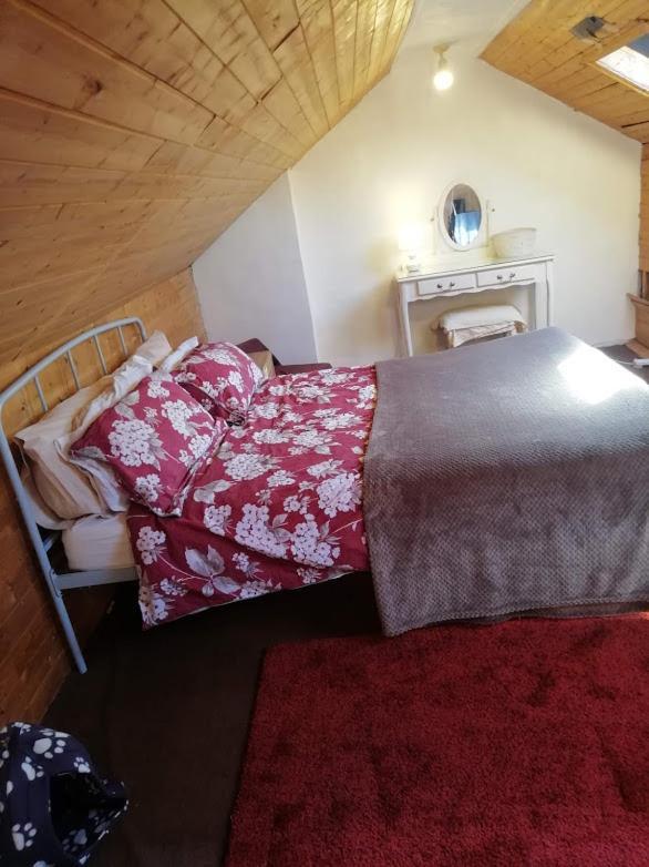 Ferienwohnung Cozy Loft In Bushey, 20 Mins By Train To Euston London Exterior foto