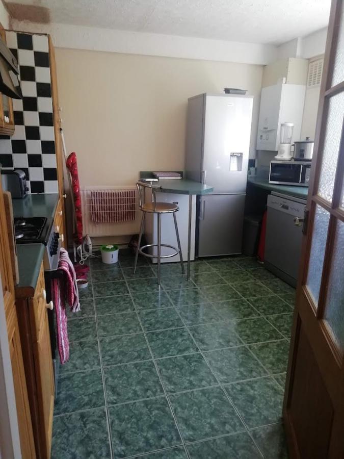 Ferienwohnung Cozy Loft In Bushey, 20 Mins By Train To Euston London Exterior foto